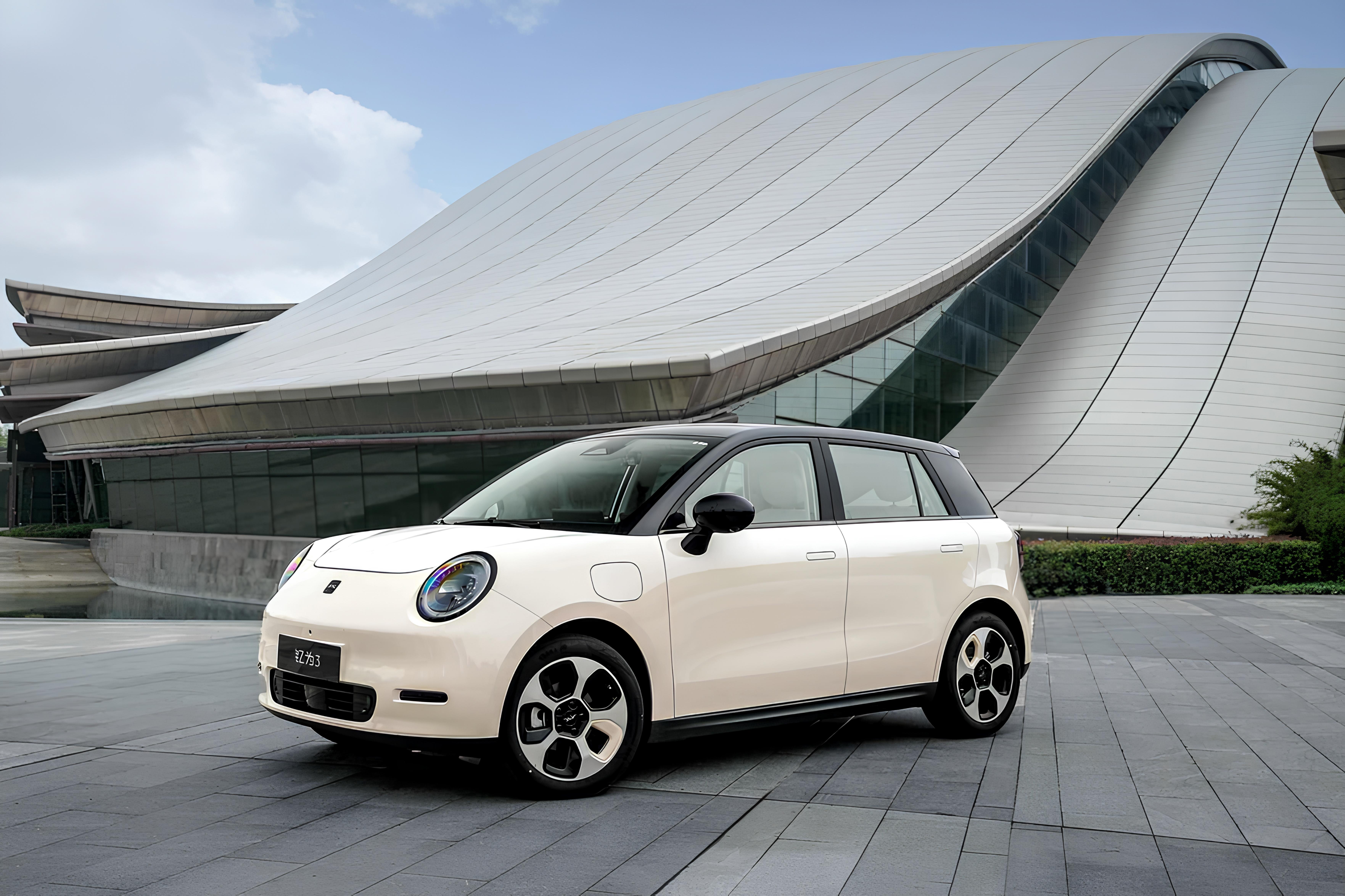 Електромобілі JAC  Yttrium 3 з Китаю